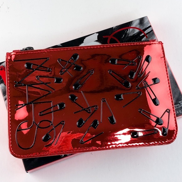 NARS Riot Red Metallic Safety Pin Pouch - Picture 7 of 12